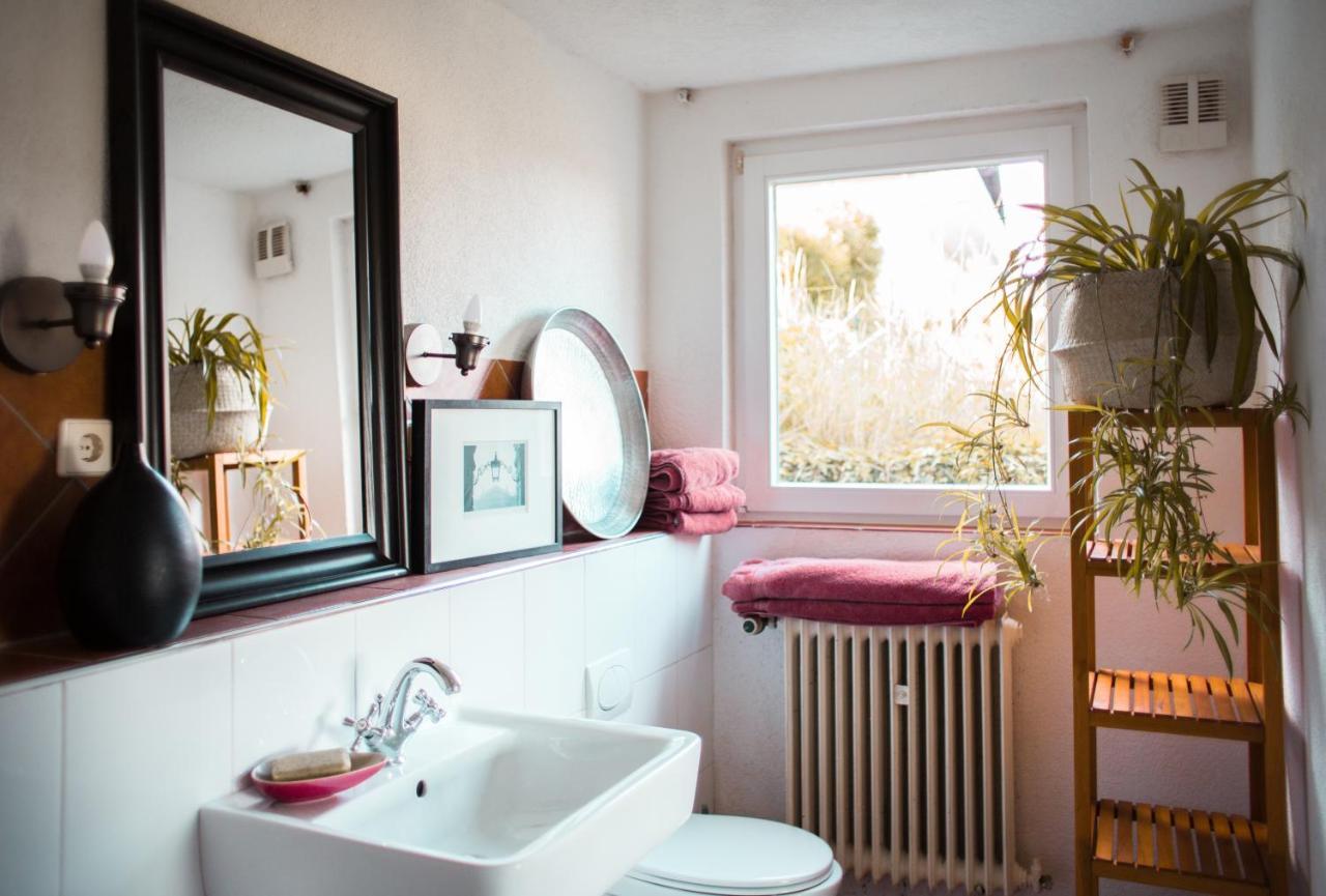Bed & Breakfast Unter Den Linden Hungen Exteriör bild